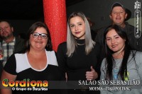 /album/baile-com-grupo-cordiona-salao-sao-sebastiao-moema-itaiopolis-sc/img-7720-jpg/
